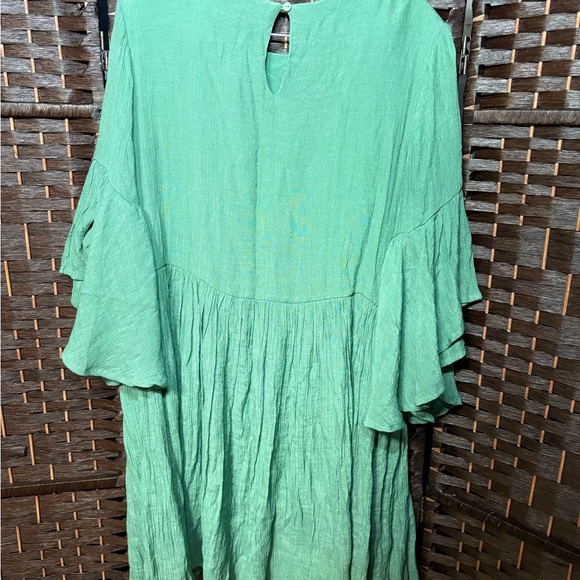 Umgee Boho Embroidered Floral Dress Green Tiered Flowy 3/4 Bell Sleeve Size L - Picture 3 of 10